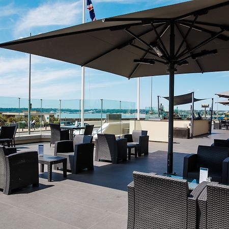 Grand Jersey Hotel And Spa Saint Helier Jersey Exterior foto The rooftop lounge at the hotel