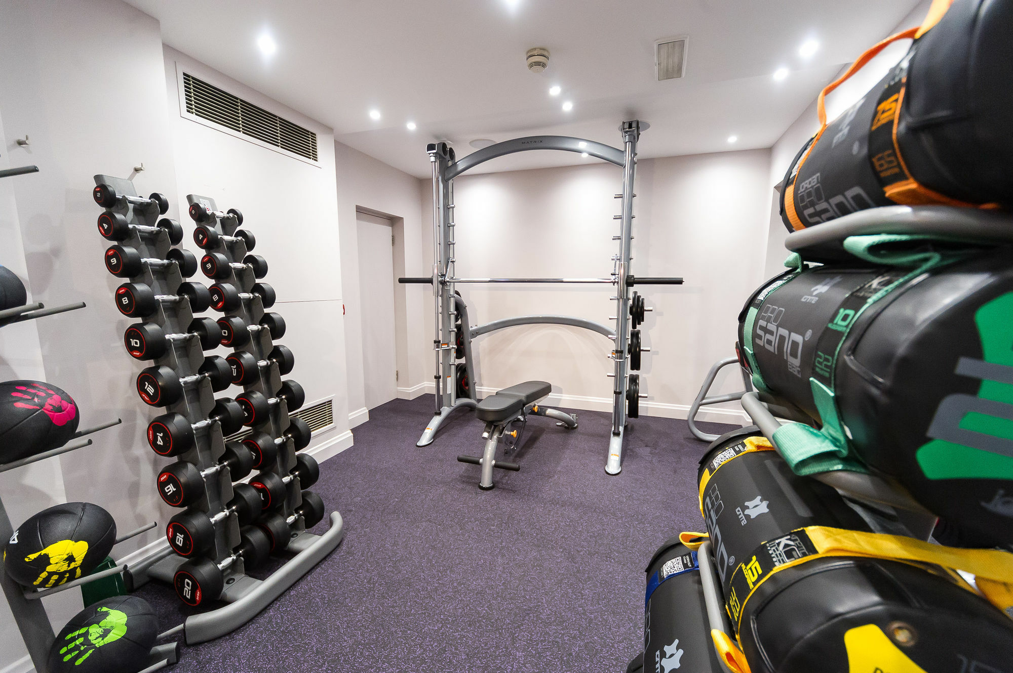 Grand Jersey Hotel And Spa Saint Helier Jersey Exterior foto The gym at the London Bridge Campus