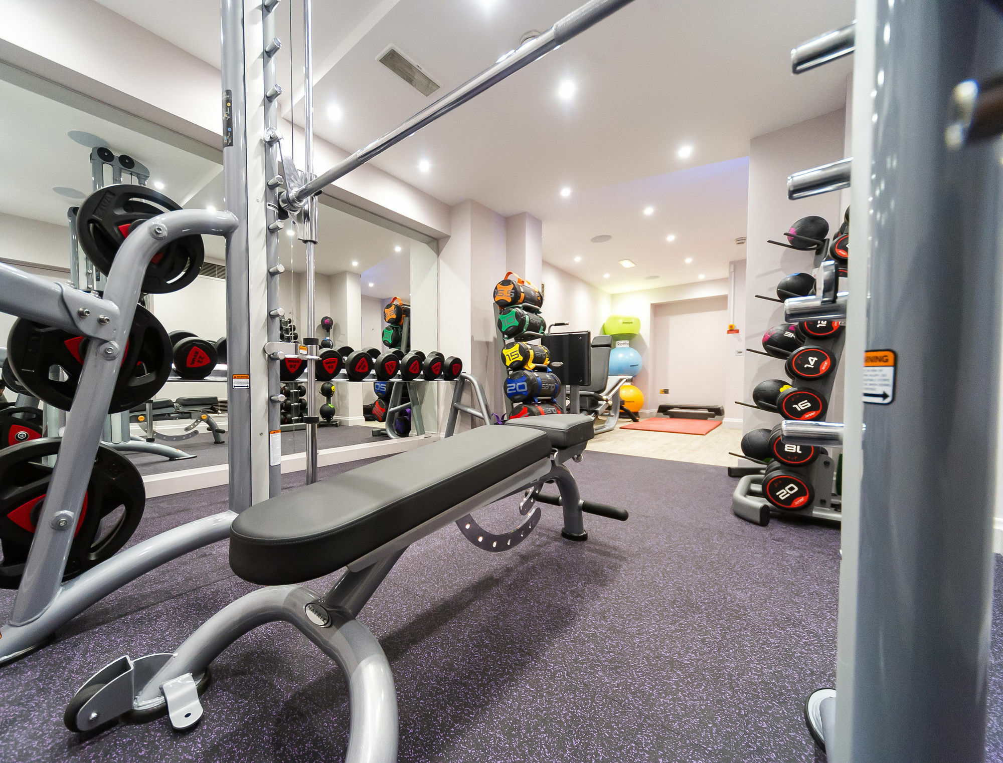 Grand Jersey Hotel And Spa Saint Helier Jersey Exterior foto A gym in the UK