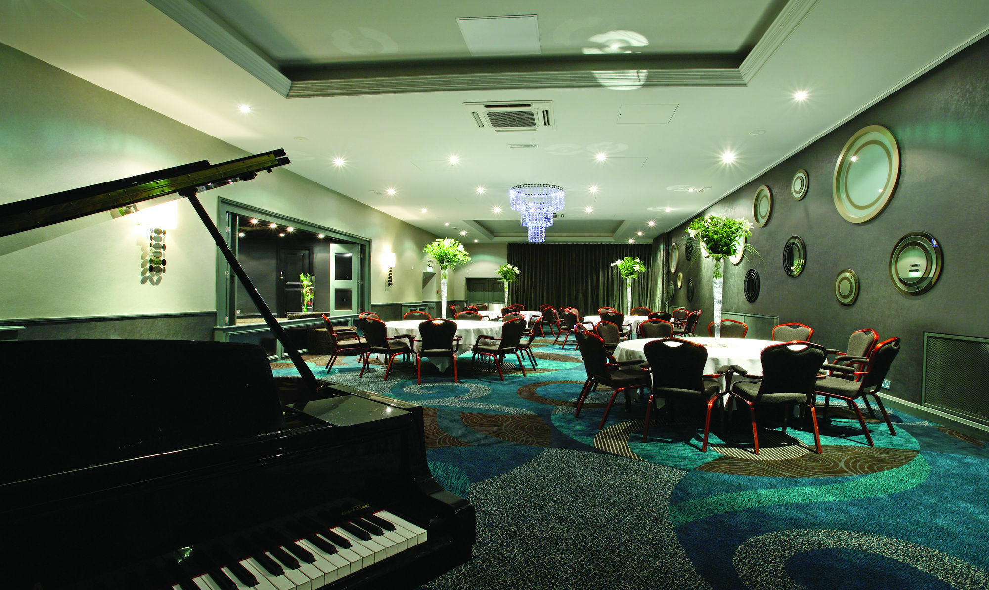 Grand Jersey Hotel And Spa Saint Helier Jersey Exterior foto The ballroom at the Protea Hotel, Centurion
